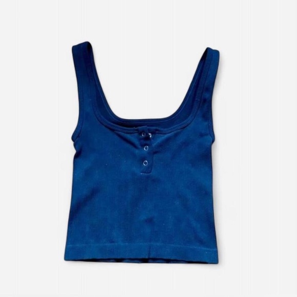 Black Ribbed Button Tank - Picture 3 of 4